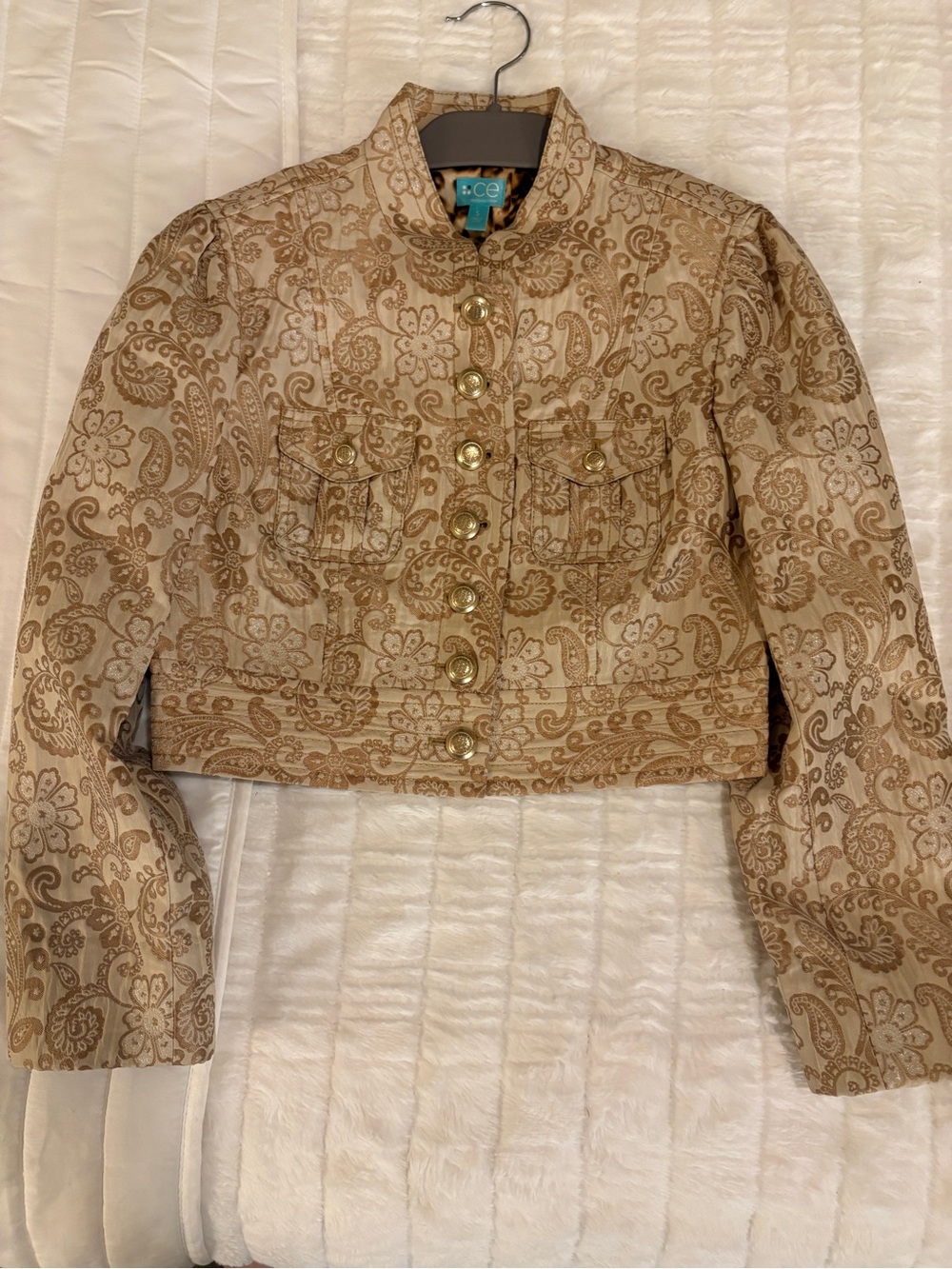 XS (tagged small) gold brocade crop jacket. Unique!